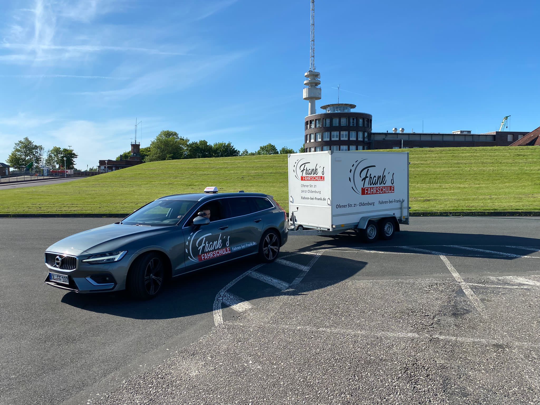 b2027059-65e3-4d50-9787-a4433a5d4a78